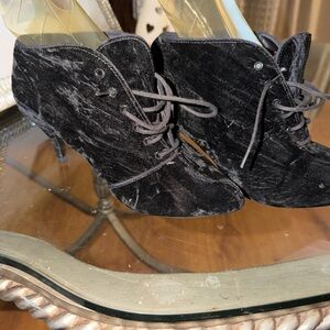 Chic Black Velvet Lace-Up Ankle Booties